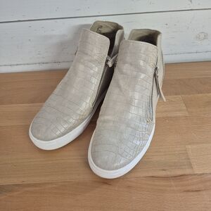 Steve Madden Women Taupe Faux Croc Caliber High Top Zip Platform Sneakers 